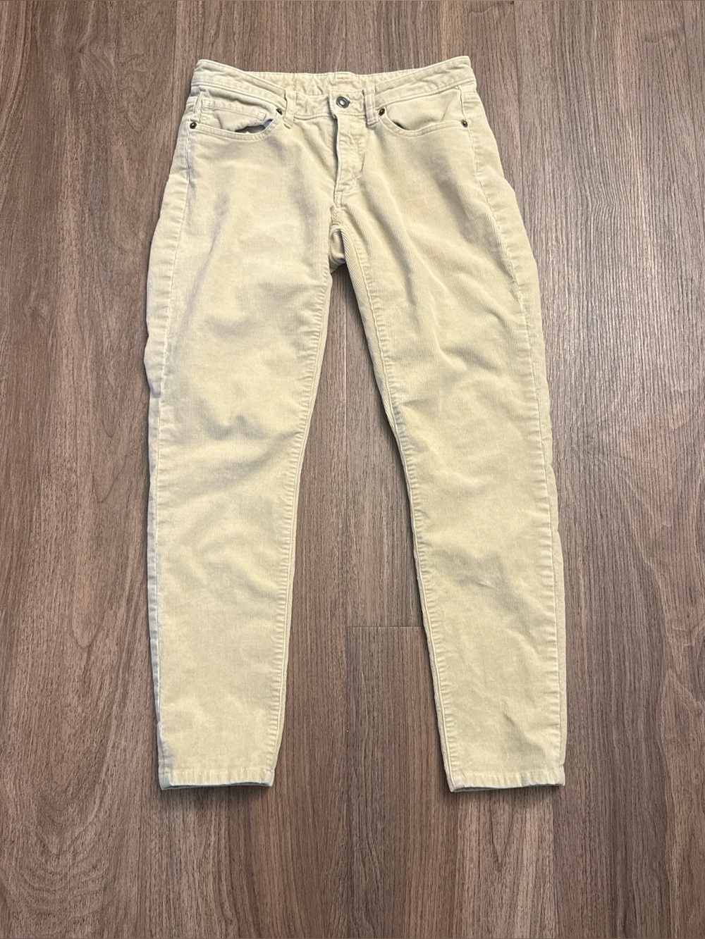 Patagonia womens beige corduroy pants size 27